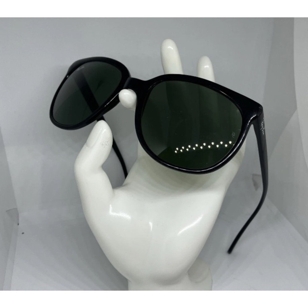 Vintage 80’s Bausch & Lomb Ray Ban L0118 NPAS Shiny Black Cats Sunglasses France